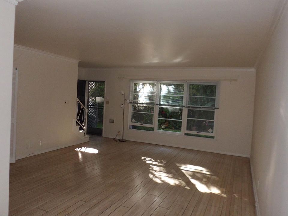 Living room with garden view