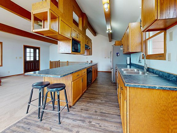 4th image of 18163 205th St