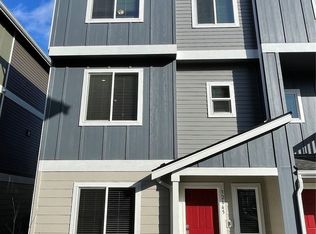 32665 Park Butte Ln, Black Diamond, WA 98010