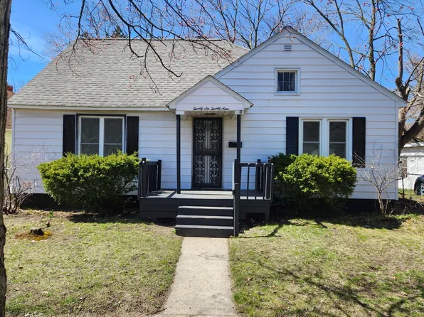 2629 7th St, Muskegon Heights, MI 49444