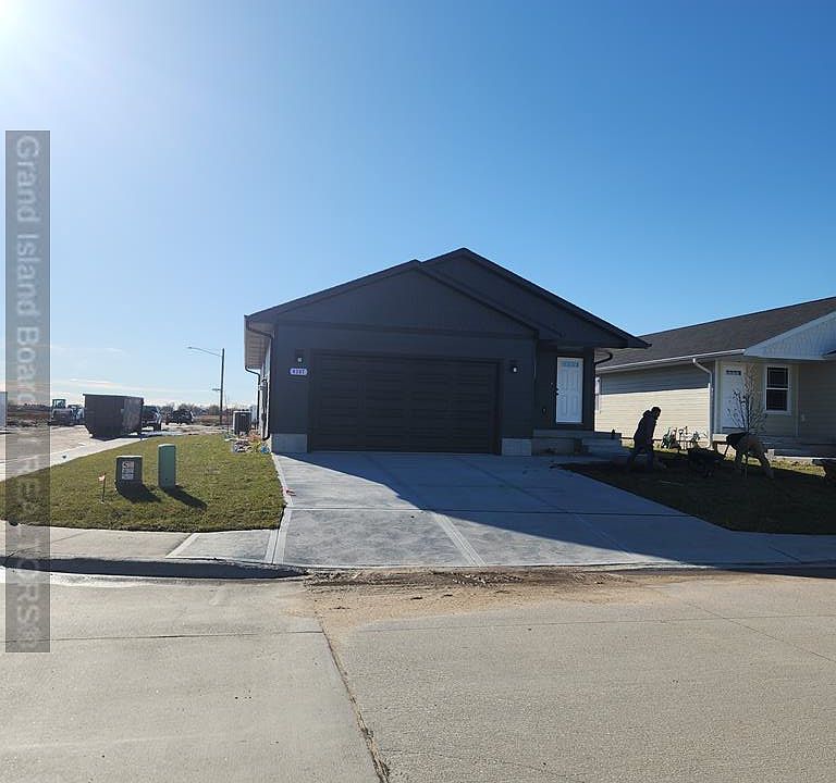 1st image of 4307 Dawn St