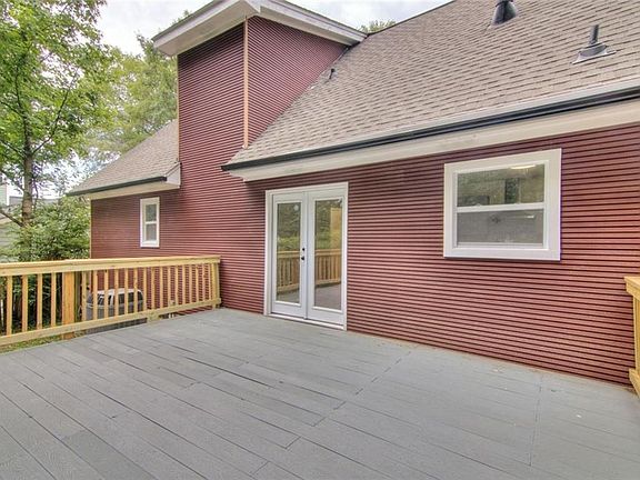 5th image of 18 Regal Way NW