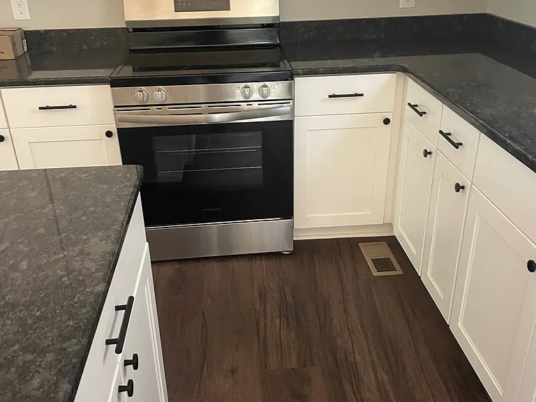352 Boles Rd — Photo 13