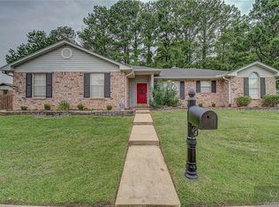 1010 Creekside Ln, Haughton, LA 71037