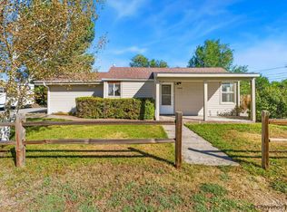3208 Cheyenne St, Cheyenne, WY 82001