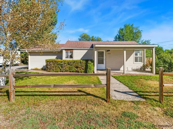 3208 Cheyenne St, Cheyenne, WY 82001