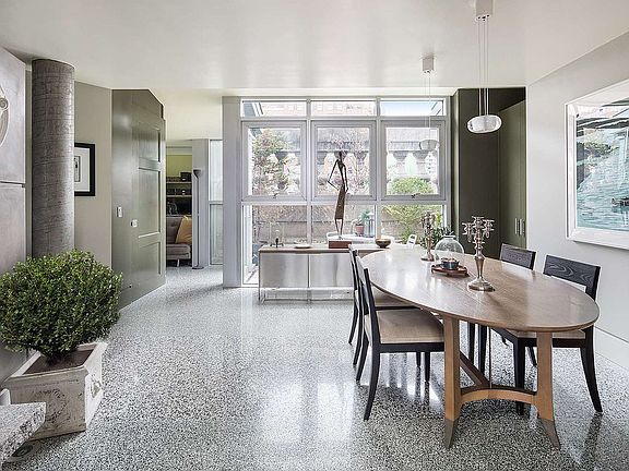 2nd image of 300 W 14th St #Penthouse 502