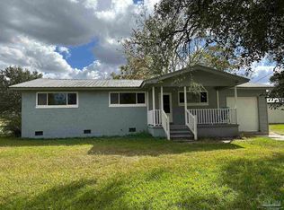 1052 Well Line Rd, Cantonment, FL 32533