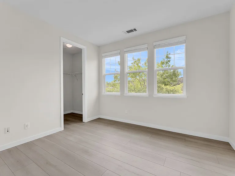 32 Rowe Ranch Dr — Photo 9