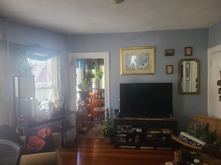 142 Vernal St #2L — Photo 5