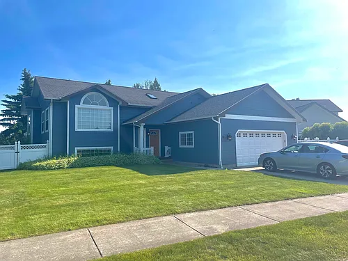 10 Bruyer Way Photo 1