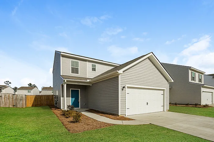 470 Navona Dr