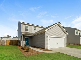 470 Navona Dr, Summerville, SC 29486