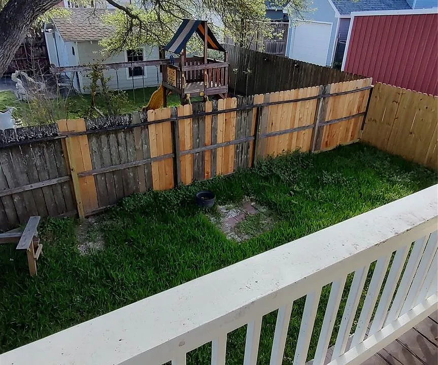 4523 Avenue P 1/2 #REAR