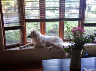 15 Streamside Ter, Woodstock, NY 12498