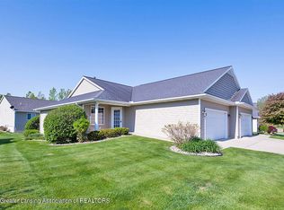 1007 Randy Ln, Saint Johns, MI 48879