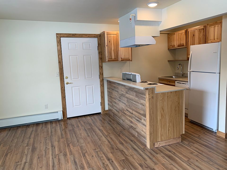 1st image of 520 Galena St APT 206