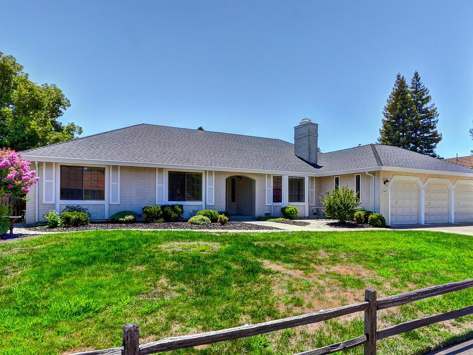 1st image of 1917 Vista Creek Dr