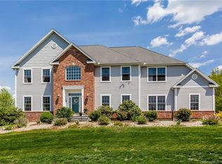 102 Charolais Way, Burlington, CT 06013