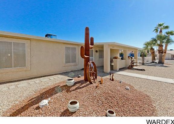 5th image of 2575 Hillview Dr