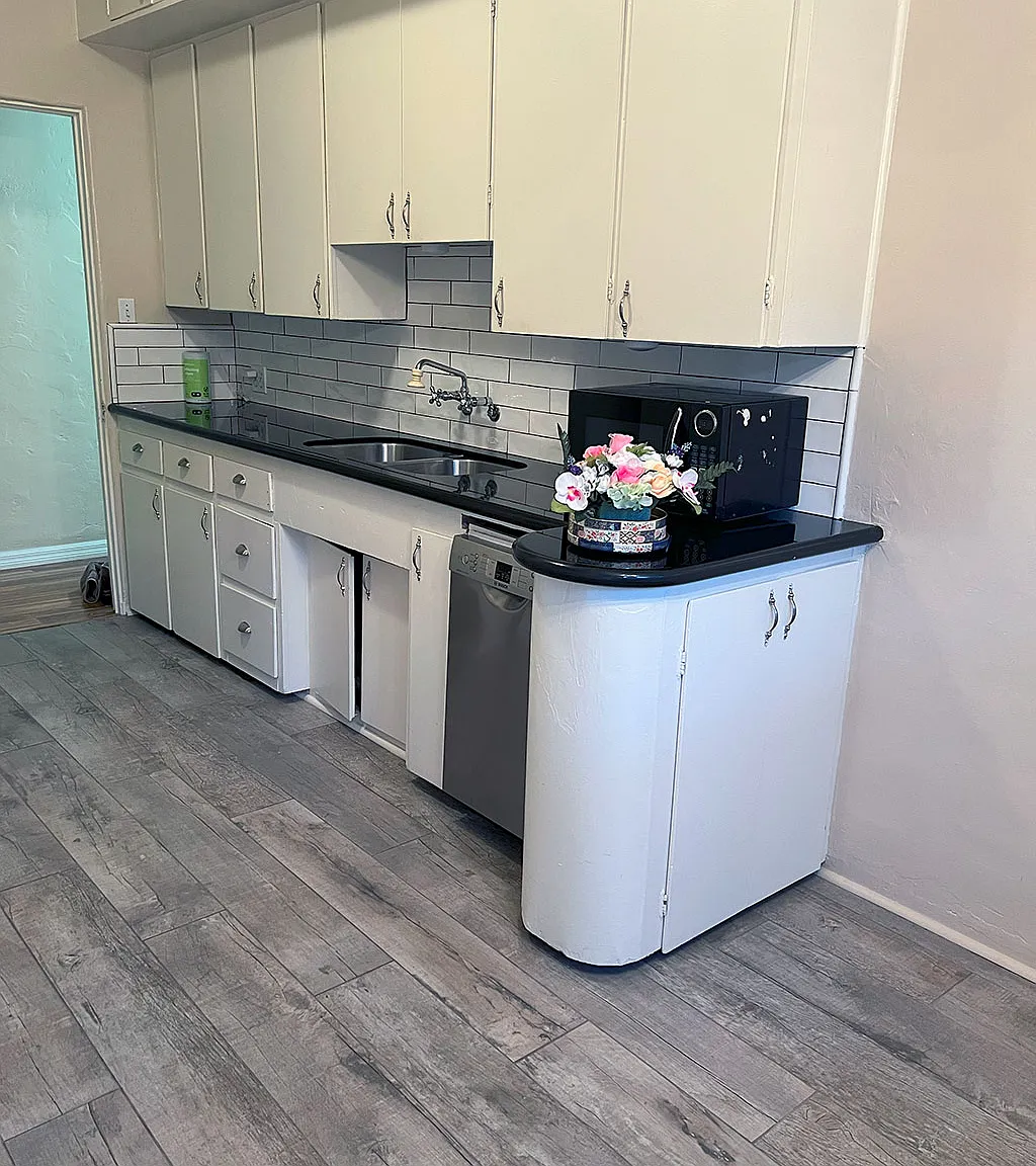 2 bed, 1500 sqft, $4,000 — Photo 4