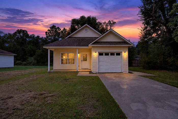 3 bed, 2.0 bath, 1254 sqft, $1,600 — Photo 3