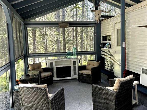 5th image of 32380 Range Road 55 #5