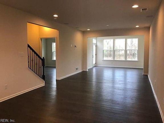 5th image of 400 Mershon Way