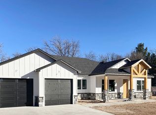 802 W Orchard Ln, Carlsbad, NM 88220