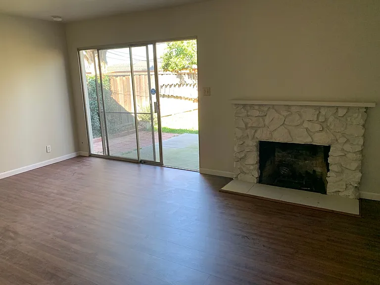 6367 Bollinger Rd — Photo 4