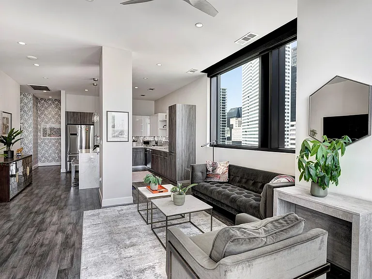 1211 Caroline St #1501 — Photo 7