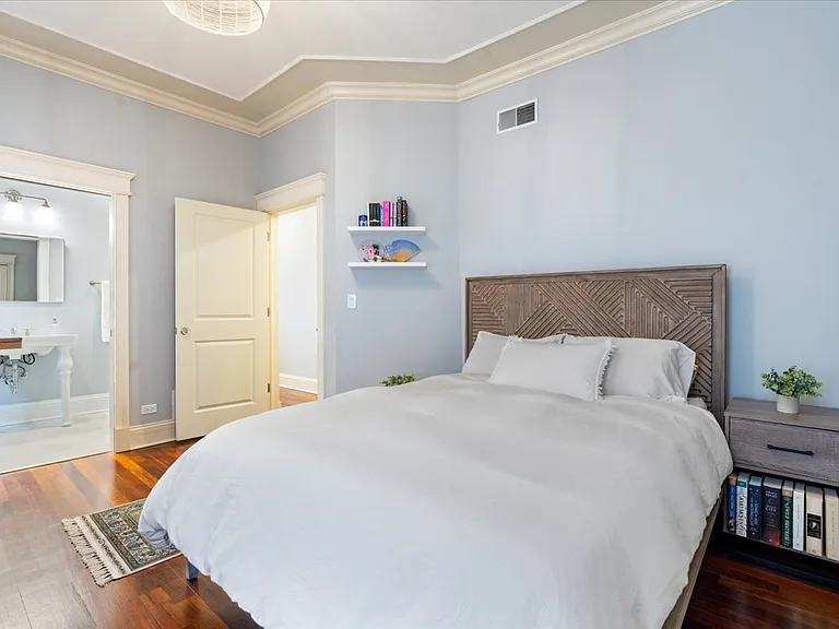 841 W Wellington Ave #3 — Photo 11