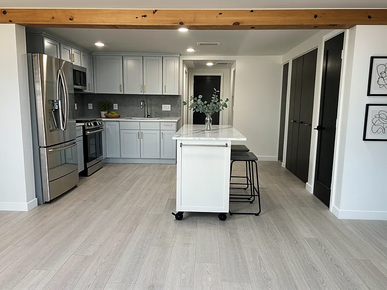 2363 S Decatur St #B — Photo 6