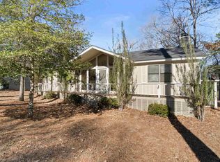 193 Pinewood Ct, Holly Lake Ranch, TX 75765