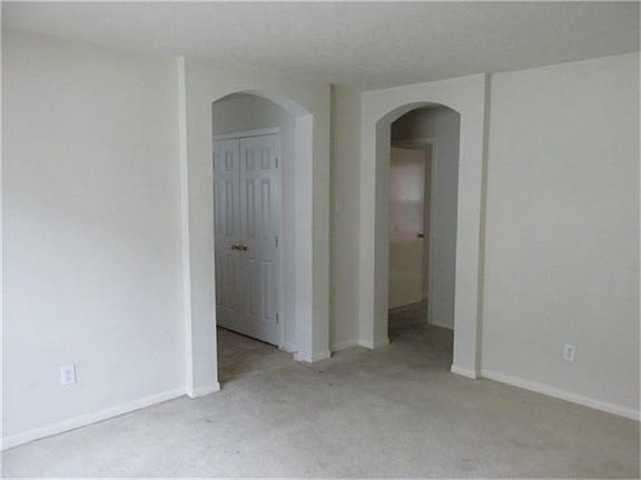 4th image of 3718 Gardenia Bend Dr
