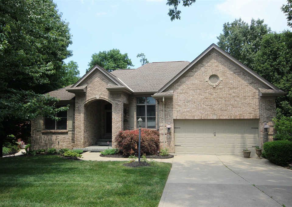 1st image of 892 Keeneland Green Dr