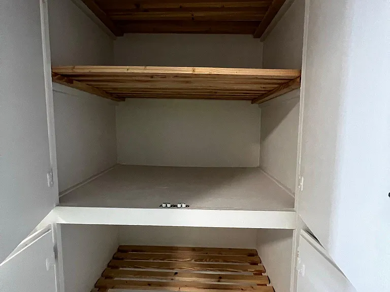 429 W Elk Ave #B — Photo 7