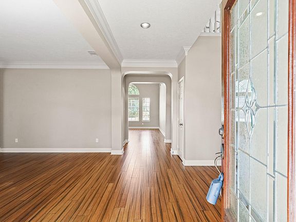 5th image of 5914 Pendelton Place Dr