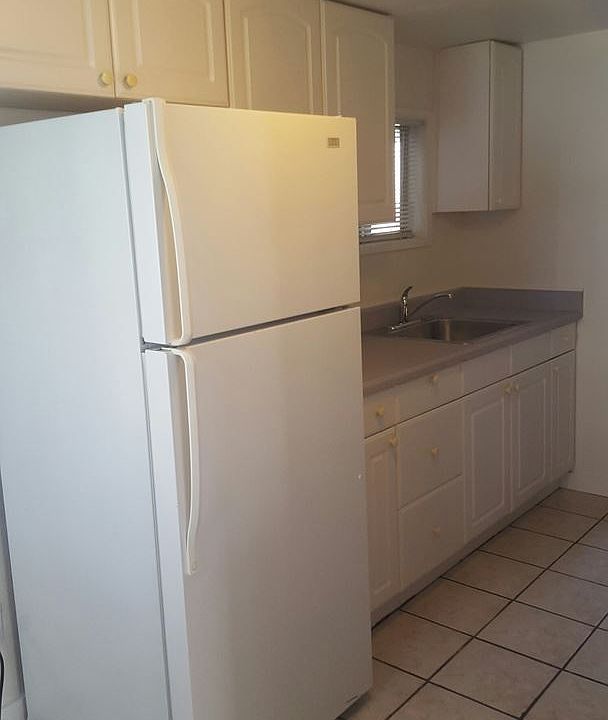 Bkm Enterprises Apartments 2223 Wetmore Ave Everett WA Zillow