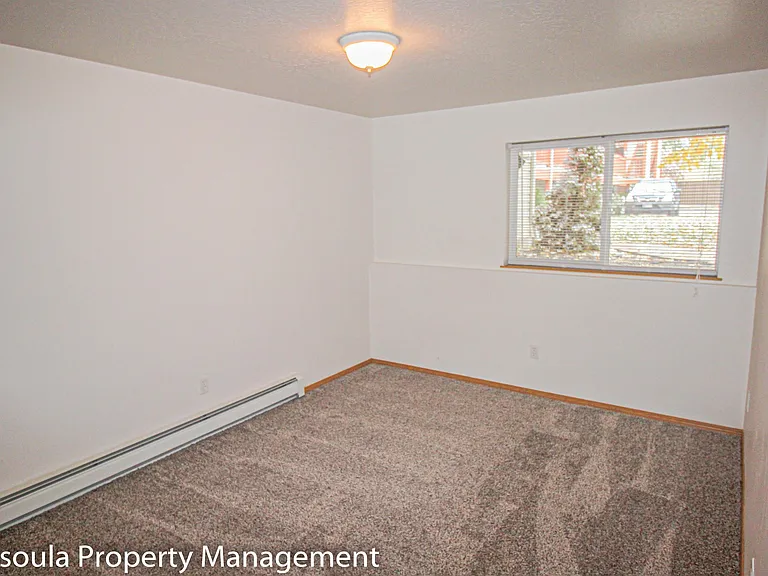 McDonald Ave Apts. — Photo 16