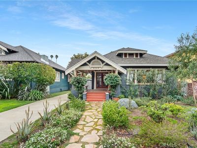 2136 W 28th St, Los Angeles, CA, 90018