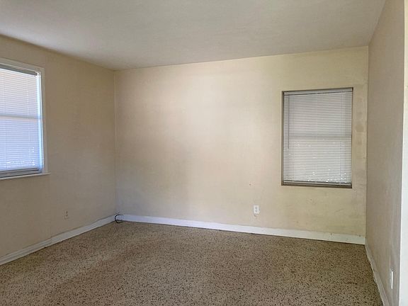 5th image of 1718 19th Pl APT 1