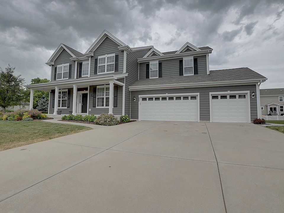 1st image of 444 E Amberside Dr