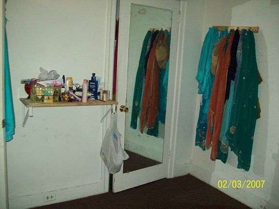 Room1