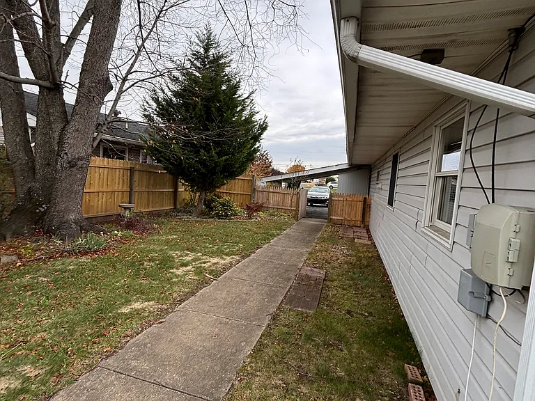 53 Pinewood Dr — Photo 7
