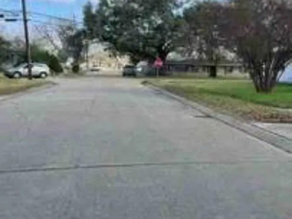 2425 Minnesota Ave, Metairie, LA 70003