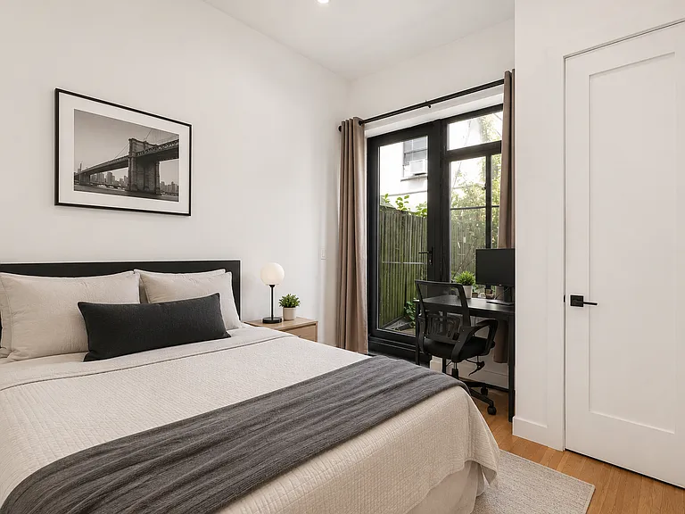 841 Dekalb Ave #1R — Photo 8