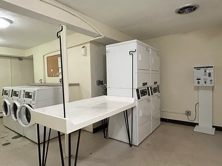 195 Independence Ave #111 — Photo 16