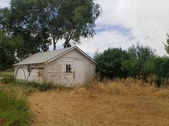 5th image of 400 Bridge Ave