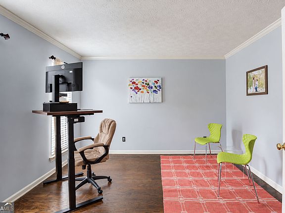 5th image of 2552 Crofton Ct